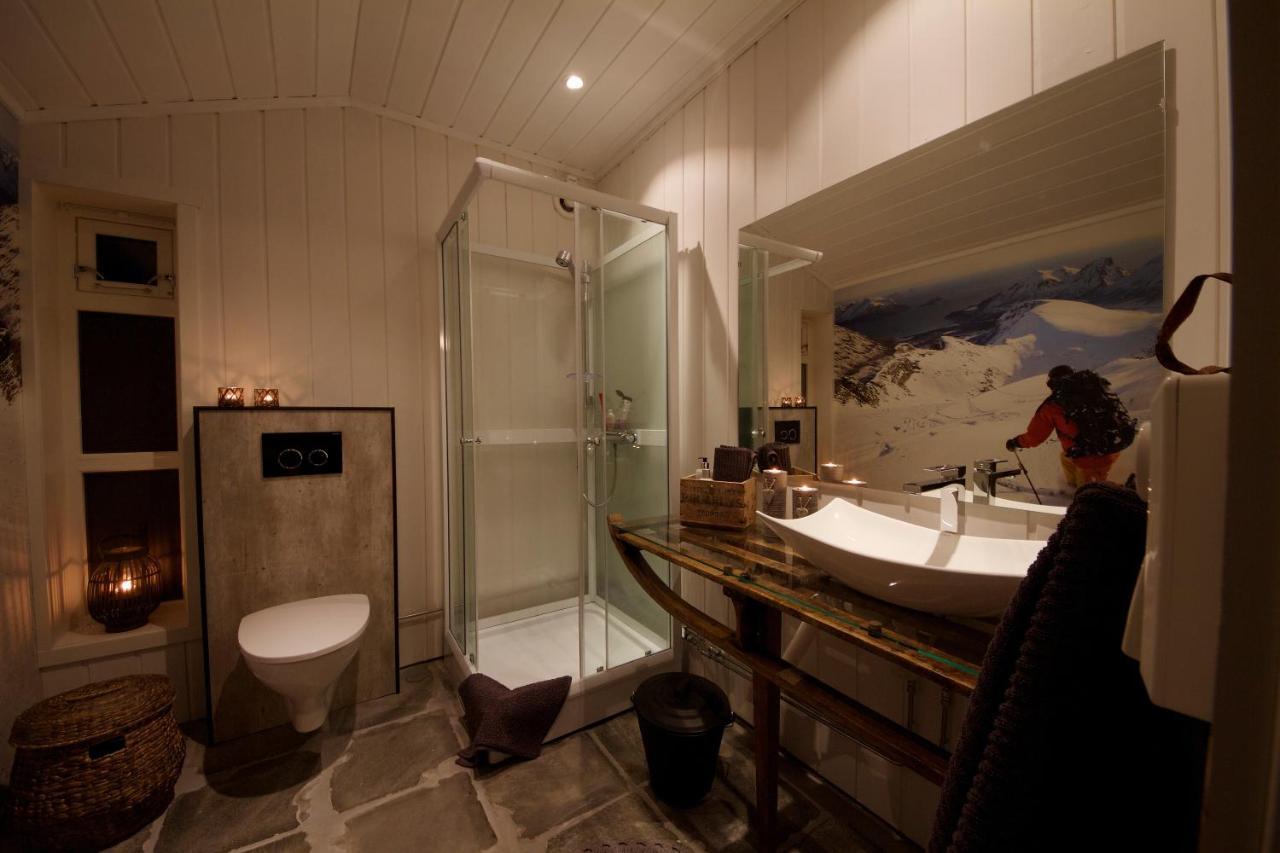 Kjosen Lodge, Lyngen. Lyngseidet Eksteriør billede